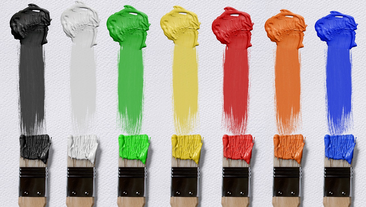 Jak wybrać właściwą paletę kolorów dla domu?